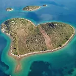Ryanair'S 2026 Family Choice Zadar Lägenhet *